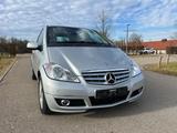 Mercedes-Benz A 200 CDI AVANTGARDE/PDC/SHZ/NAVI - gebrauchte Mercedes-Benz A 200 aus dem Jahr 2011