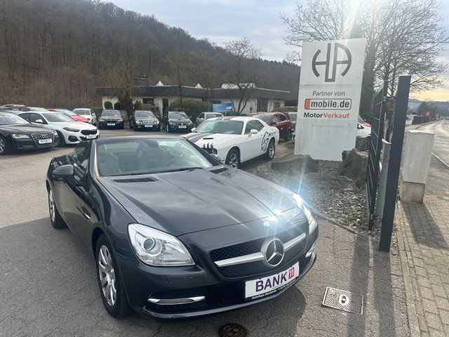 Mercedes-Benz SLK 250 CDI BlueEfficiency*PANO*8-FACH*LEDER*SHZ