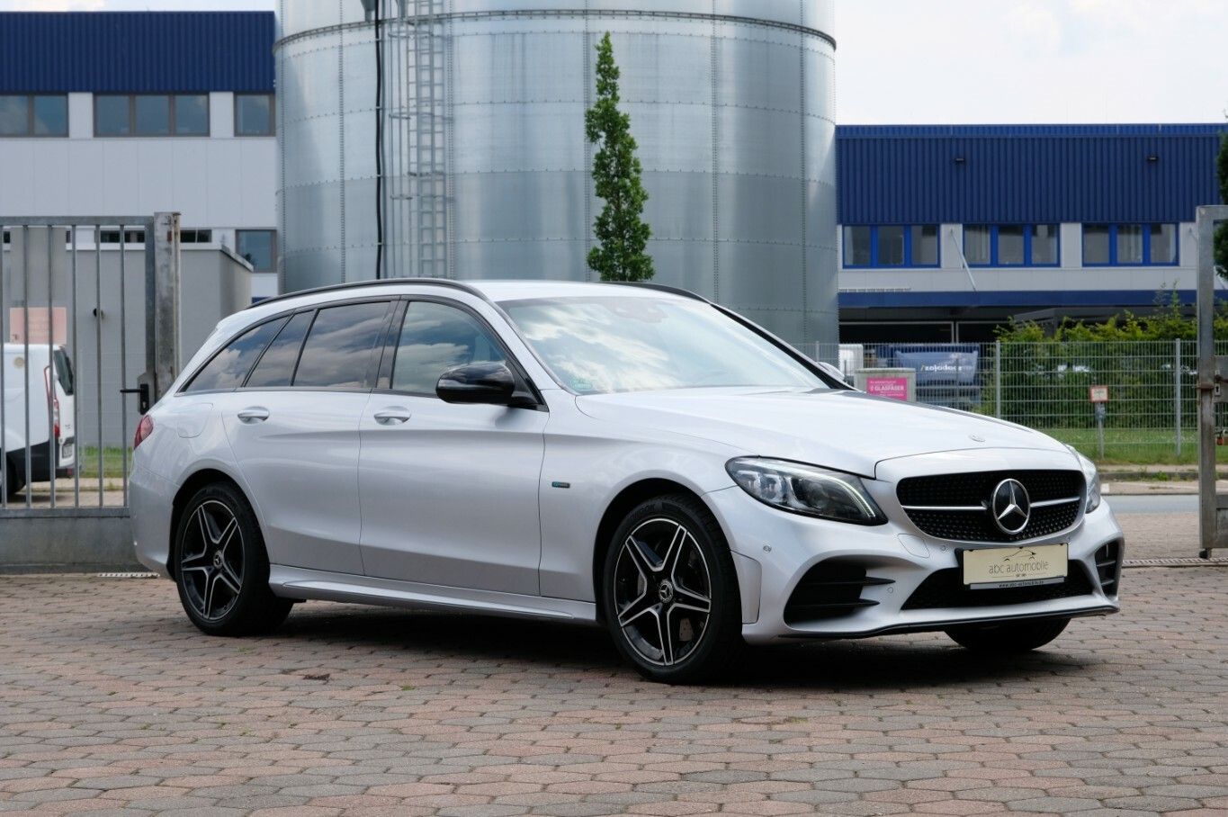 C 300 e T 2xAMG Night Edition Distronic LED AHK