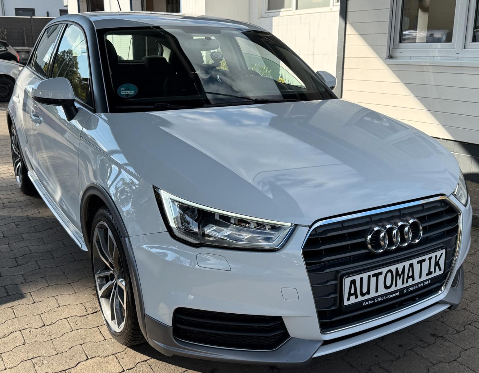 Audi A1 1.4l TFSI S-tronic  Sportback/Automatik