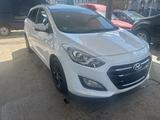Hyundai i30 blue 1.6 CRDi 81kW Style Style - Hyundai i30: Crdi Style