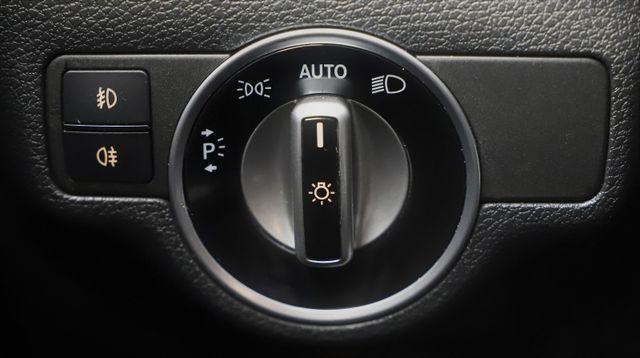 Mercedes-Benz CLA 250 211PS 7G Shooting Brake Memory Leder