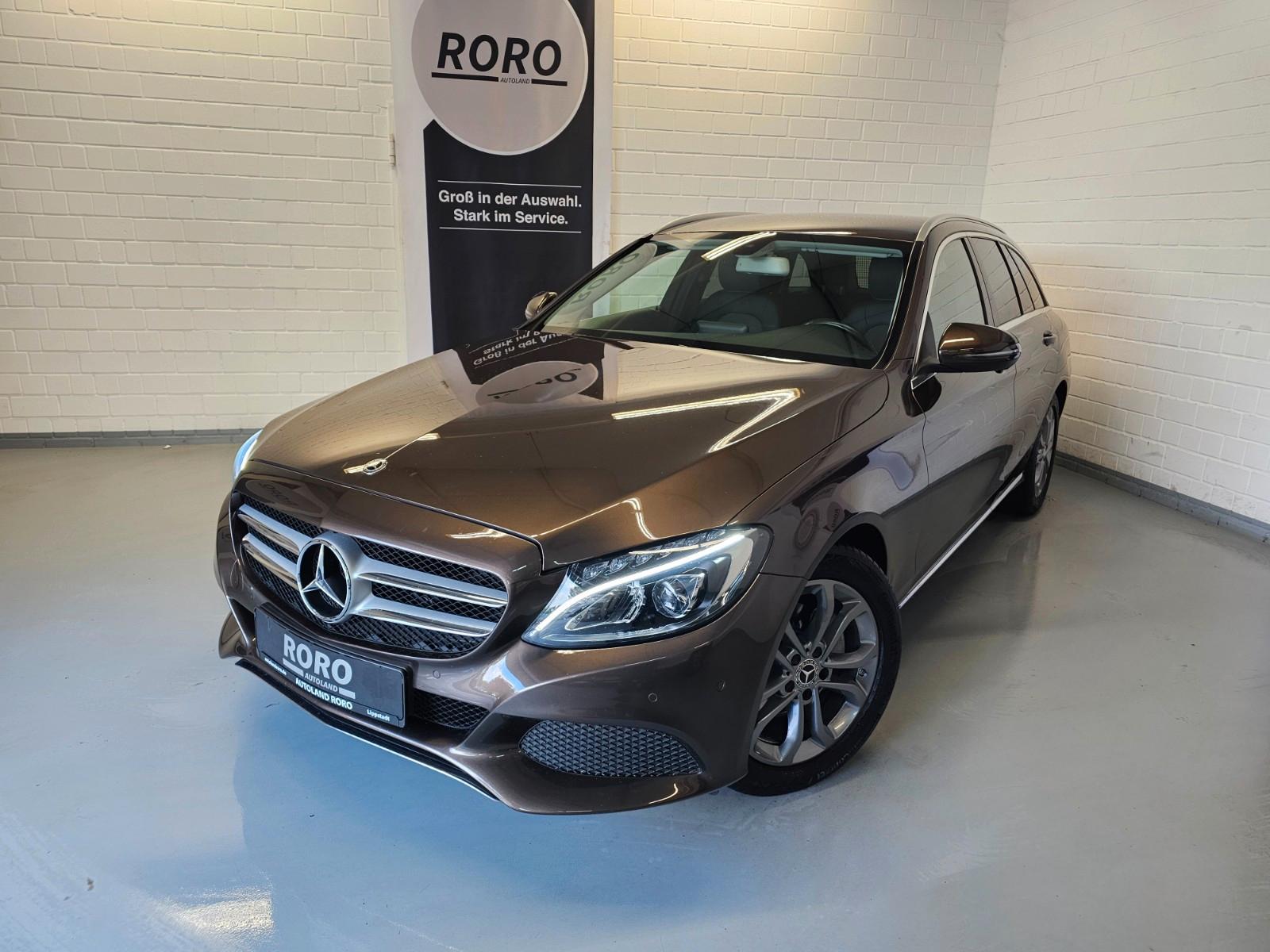 Mercedes-Benz C 180 C T-Modell C 180 CGI + NAVI/LED/LMF