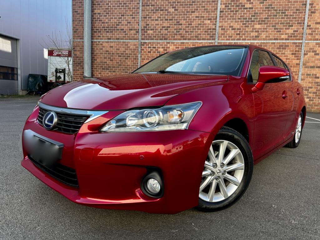 Lexus CT 200h