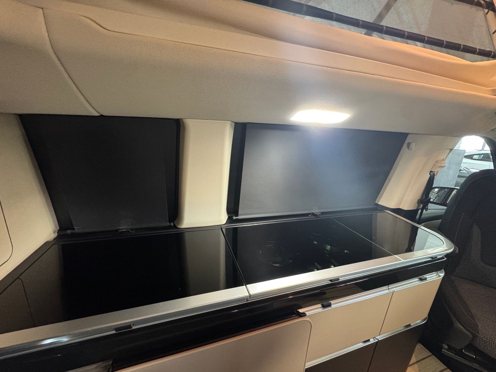 Fahrzeugabbildung Mercedes-Benz V 220 d 9GT MARCO POLO SPORTPAKET AHK LED MBUX+