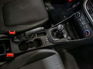 Ford Fiesta Cool & Connect Navi LED SHZ LHZ PDC