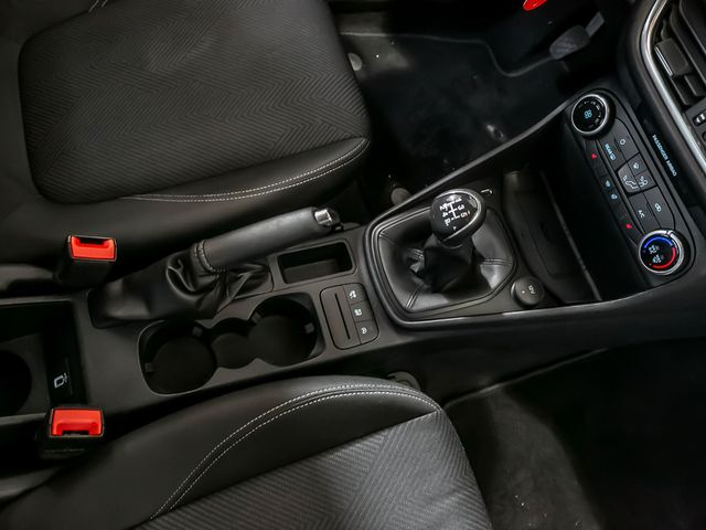 Ford Fiesta Cool & Connect Navi LED SHZ LHZ PDC