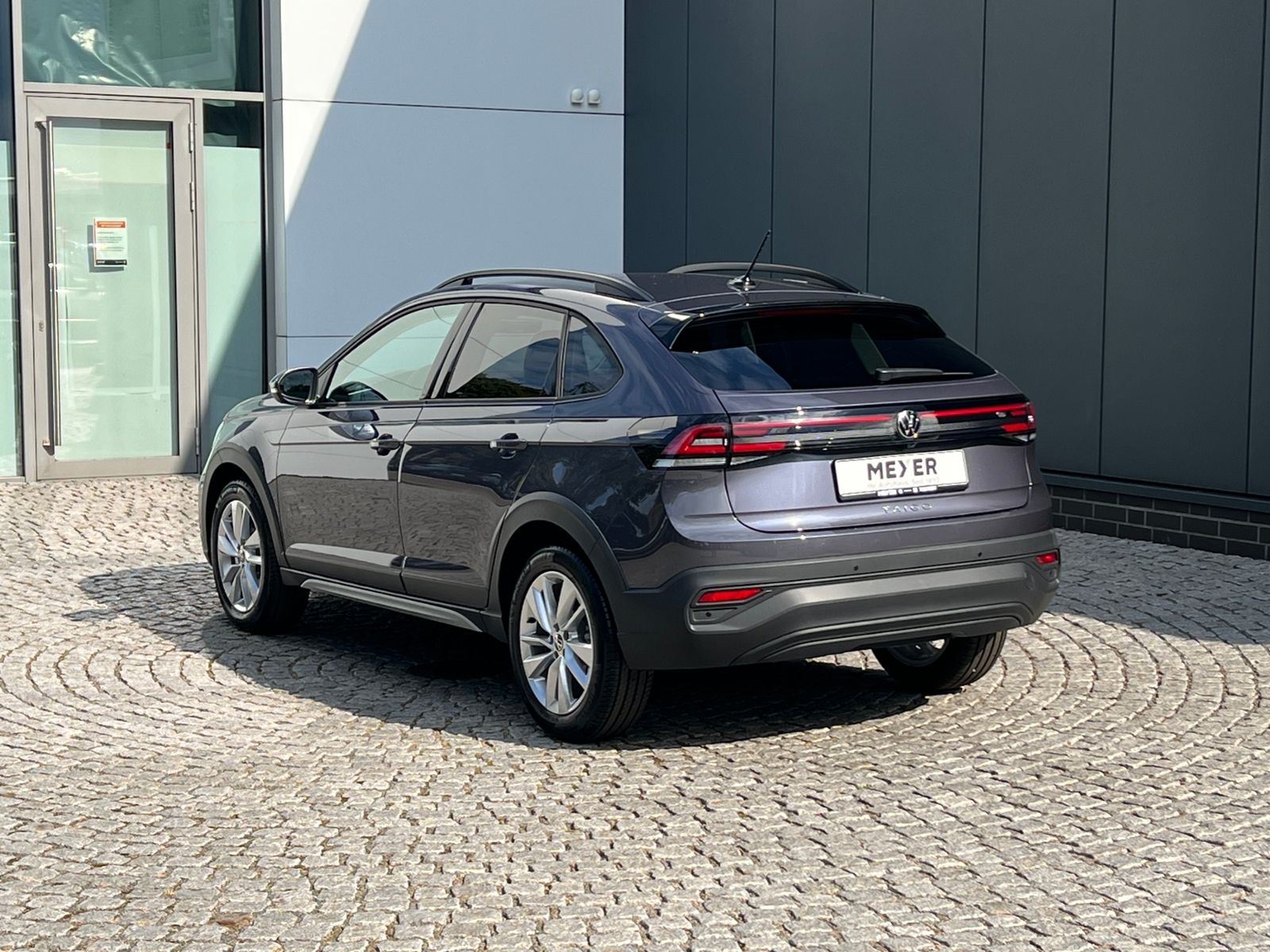 Fahrzeugabbildung Volkswagen Taigo Life 1.0 TSI DSG *IQ.Light, Ready2Discover