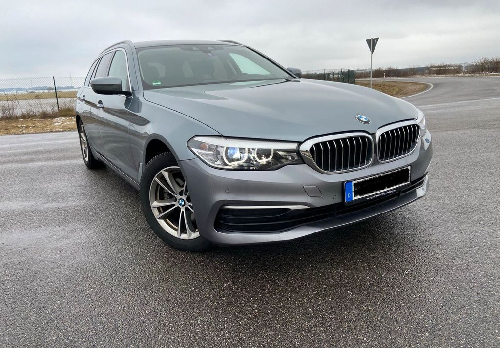 Image of BMW 520