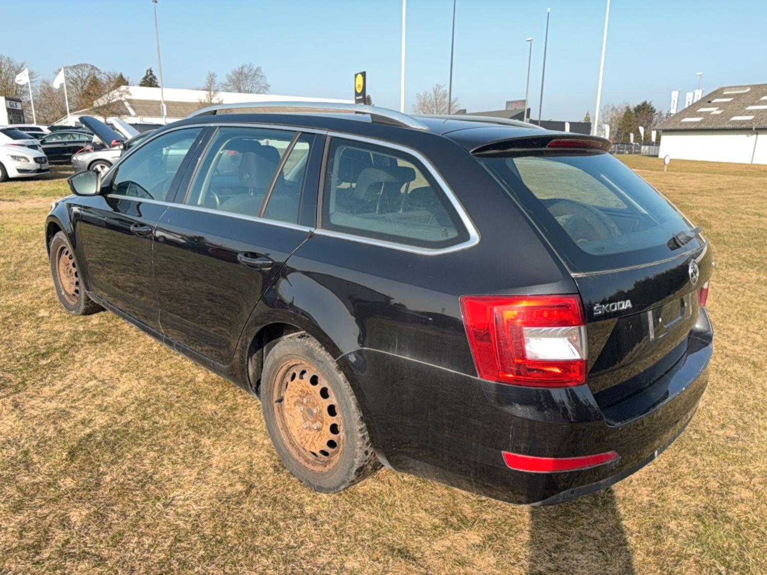 Skoda Octavia 2015 — двигун 1.598 cm³, 110 HP (81kW)