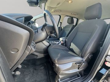 Ford C-Max - 11