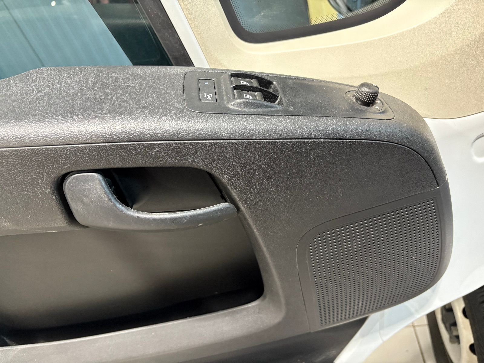 Fahrzeugabbildung Fiat Ducato/L4H2 RS: 4035 mm/KAMERA/APPLE/NAVI/3-SITZ