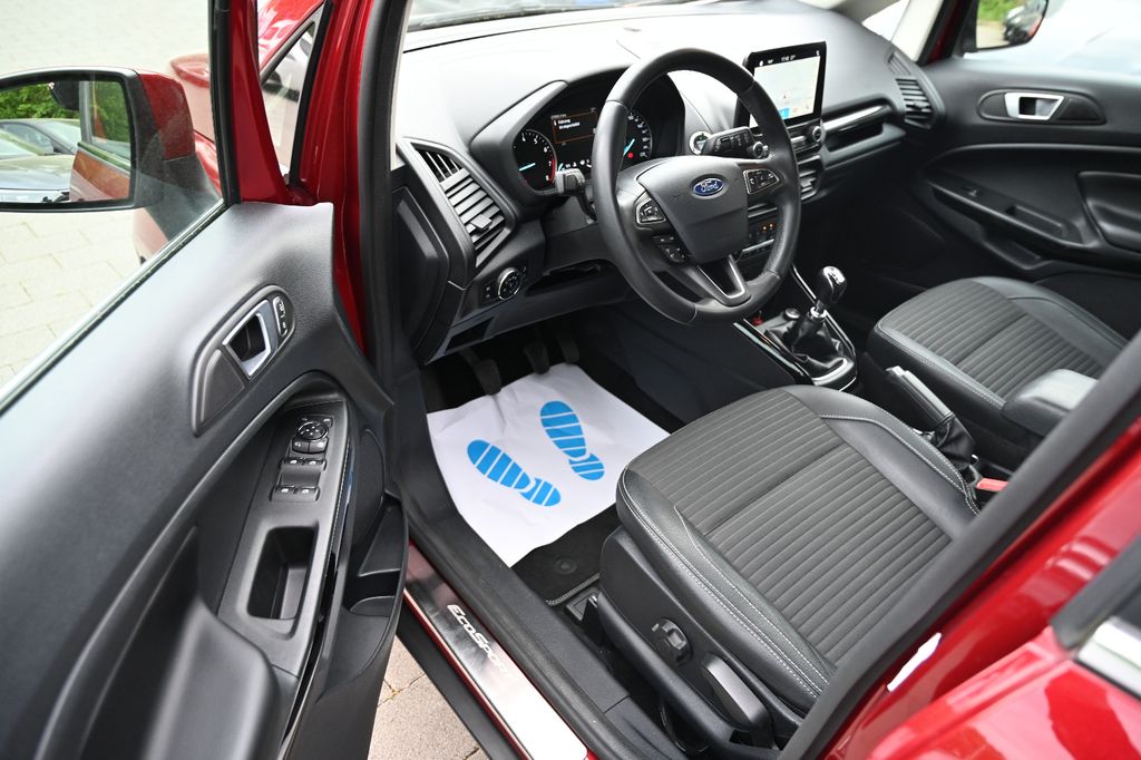FORD EcoSport 1.0 EcoBoost Titanium Leder Navi FORD EcoSport 1.0 EcoBoost Titanium Leder Navi