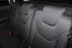 Fahrzeugabbildung Ford S-Max 2,0 EcoBlue Business Automatik + AHK + LED