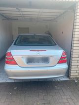 Mercedes-Benz Mercedes Benz E220 CDI - Mercedes-Benz E 220 aus 2006: Cdi