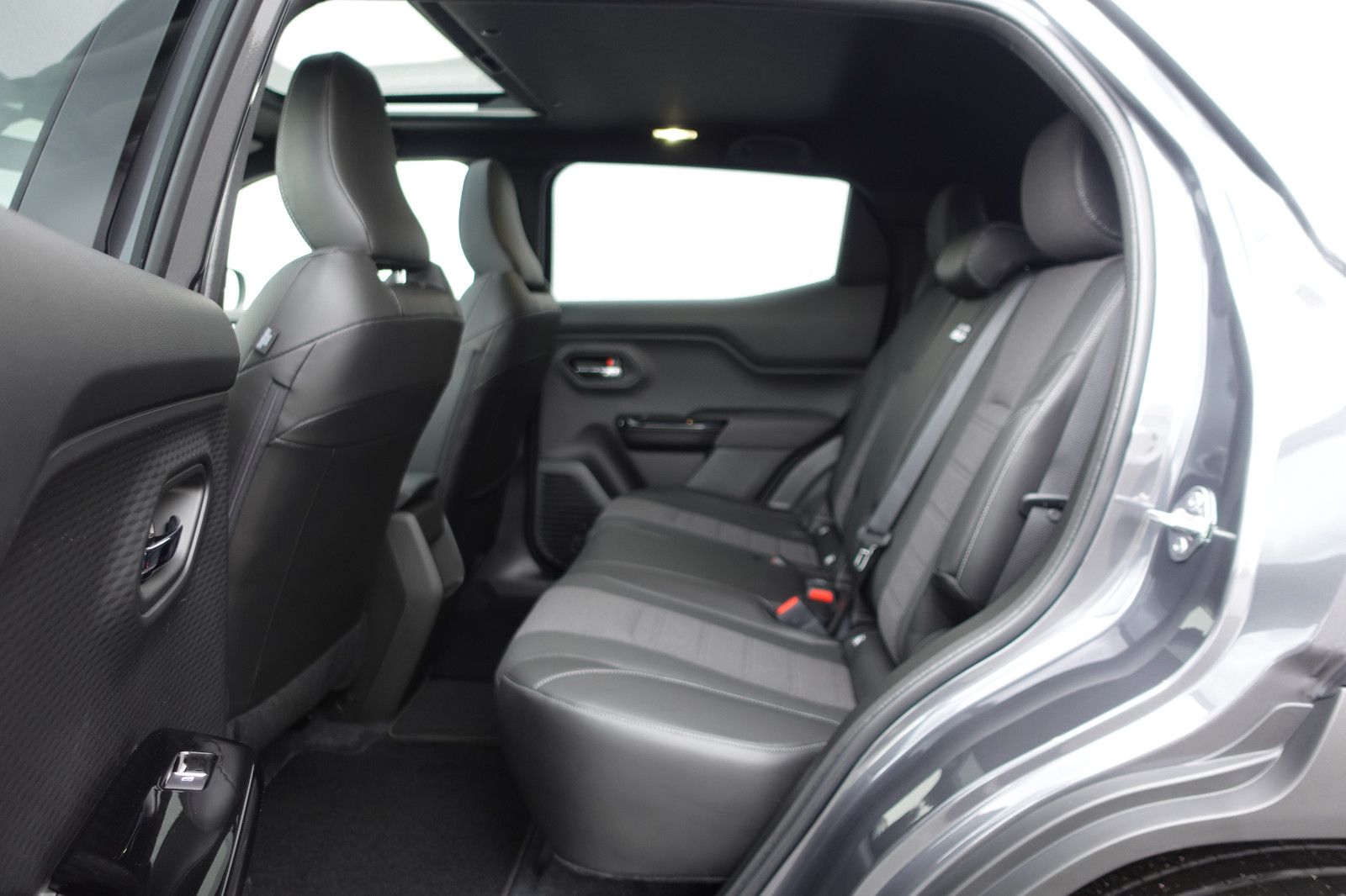 Fahrzeugabbildung Suzuki e Vitara 61kWh Comfort+ Allgrip,Navi,Pano,Kamera