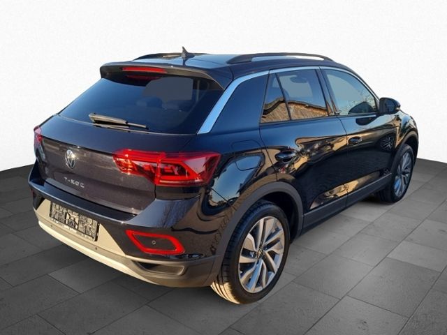 Fahrzeugabbildung Volkswagen T-Roc MOVE 1,5 TSI DSG NAVI AHK ACC DCP LED SHZ