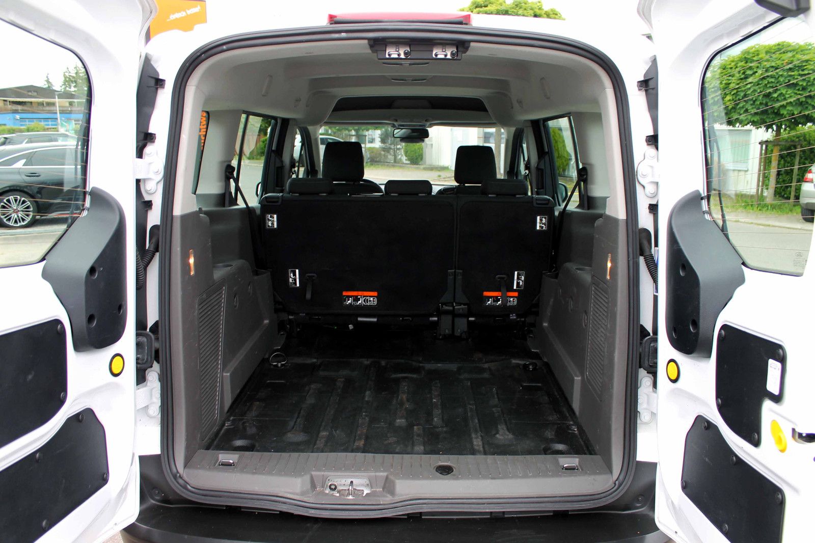 Fahrzeugabbildung Ford Transit Connect 230 L2 Lang Trend 1.5EcoBlue KAM
