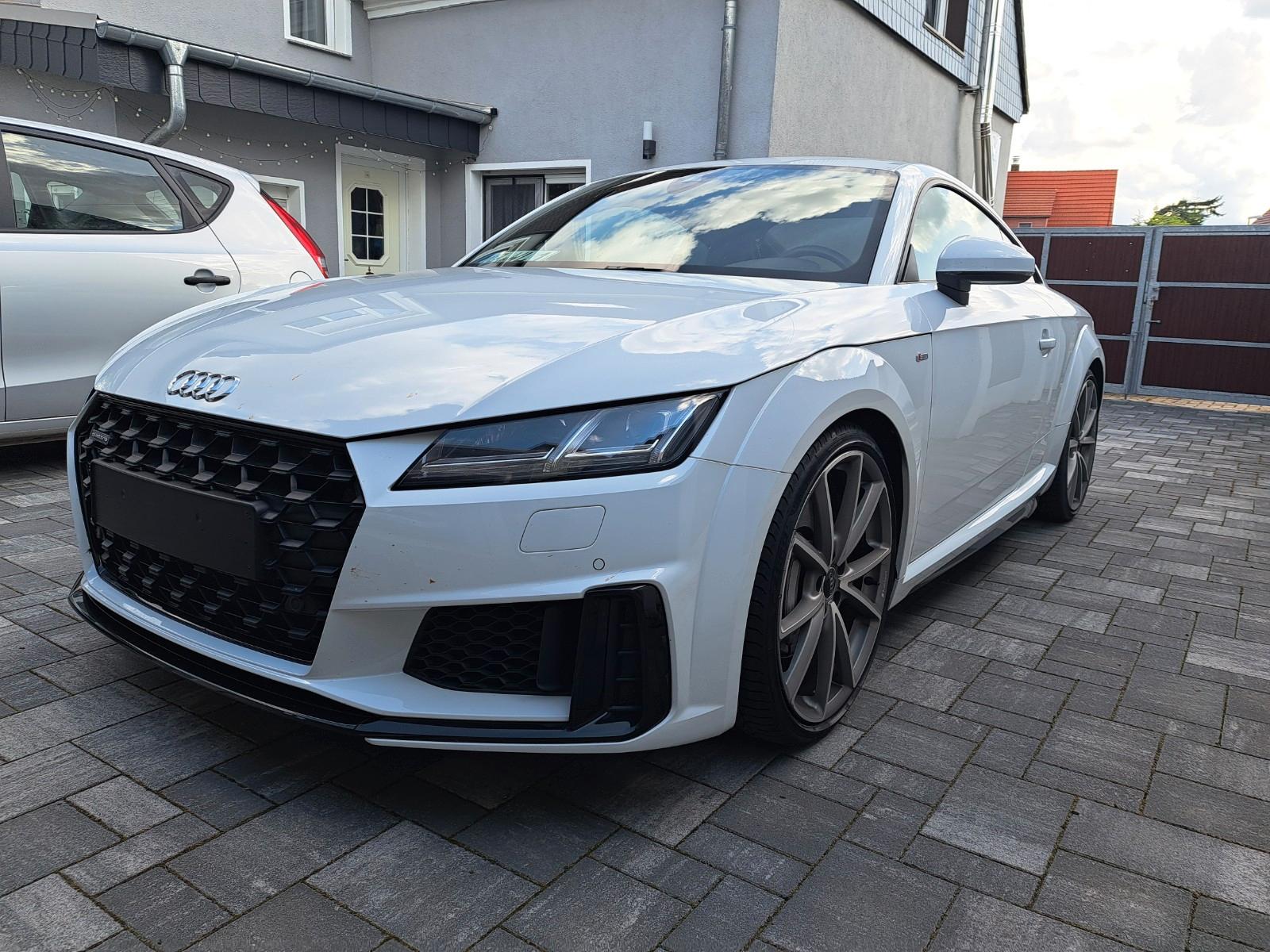 Audi TT 45 TFSI S tronic quattro Coupe LED Bose 3xS