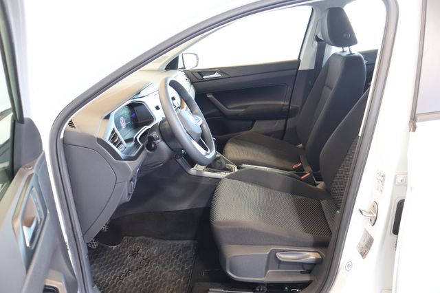 Volkswagen Polo VI 1.0 MPI AID+FRONT+LANE+LED