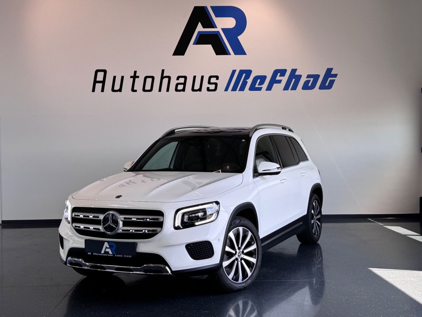 MERCEDES-BENZ GLB250 4Matic*PANORAMA*AMBIENTE*LED*WIDESCREEN*