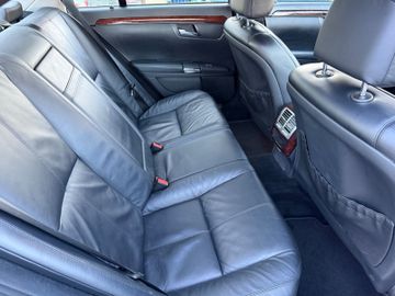 Mercedes S 500 - 12