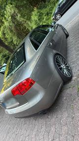 Audi a4 v6 3,2 Liter - Audi A4 aus 2005: 3.2