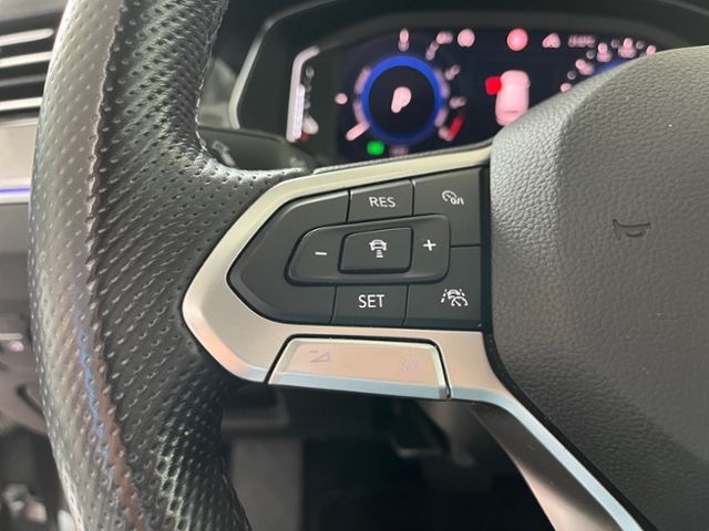 Fahrzeugabbildung Volkswagen Passat Variant 1.4 TSI Hybrid DSG GTE MATRIX NAV