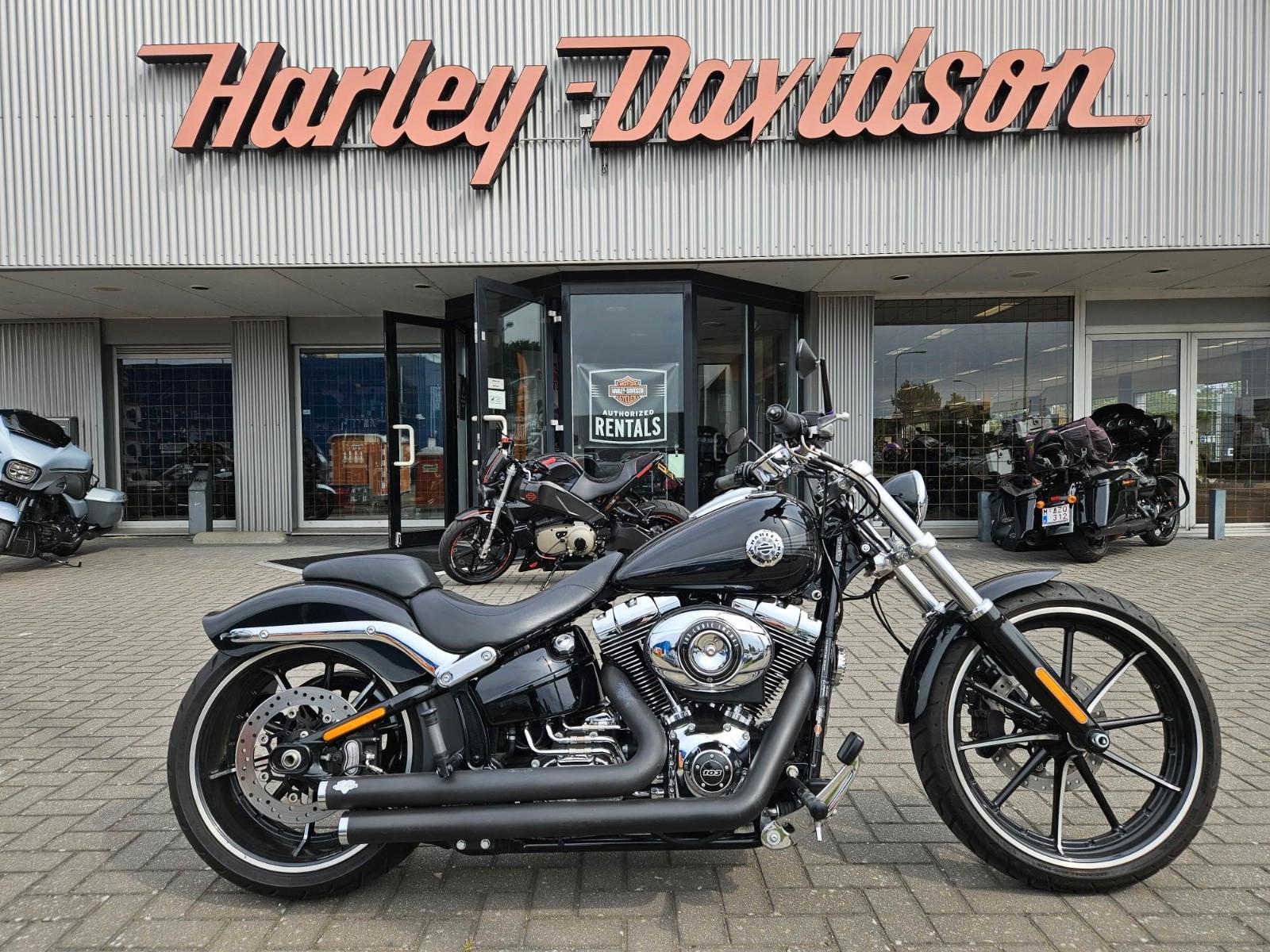 Harley-Davidson FXSB Break Out