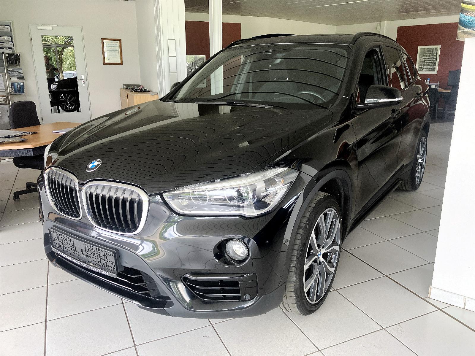 BMW X1 20ix Sport-Line/LED/Navi/AHK/HiFi/DrivingAsst