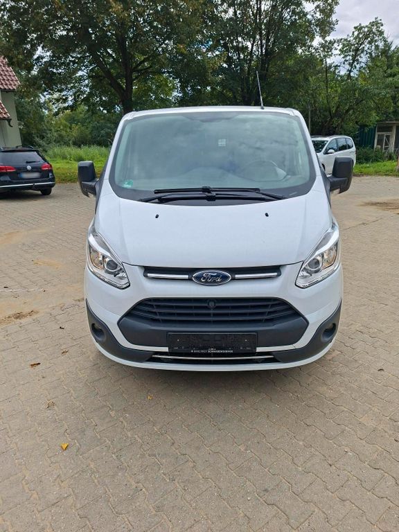 Image of Ford Transit Custom
