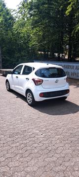 Hyundai i10 1.0 Pure Pure - Hyundai i10 von privat