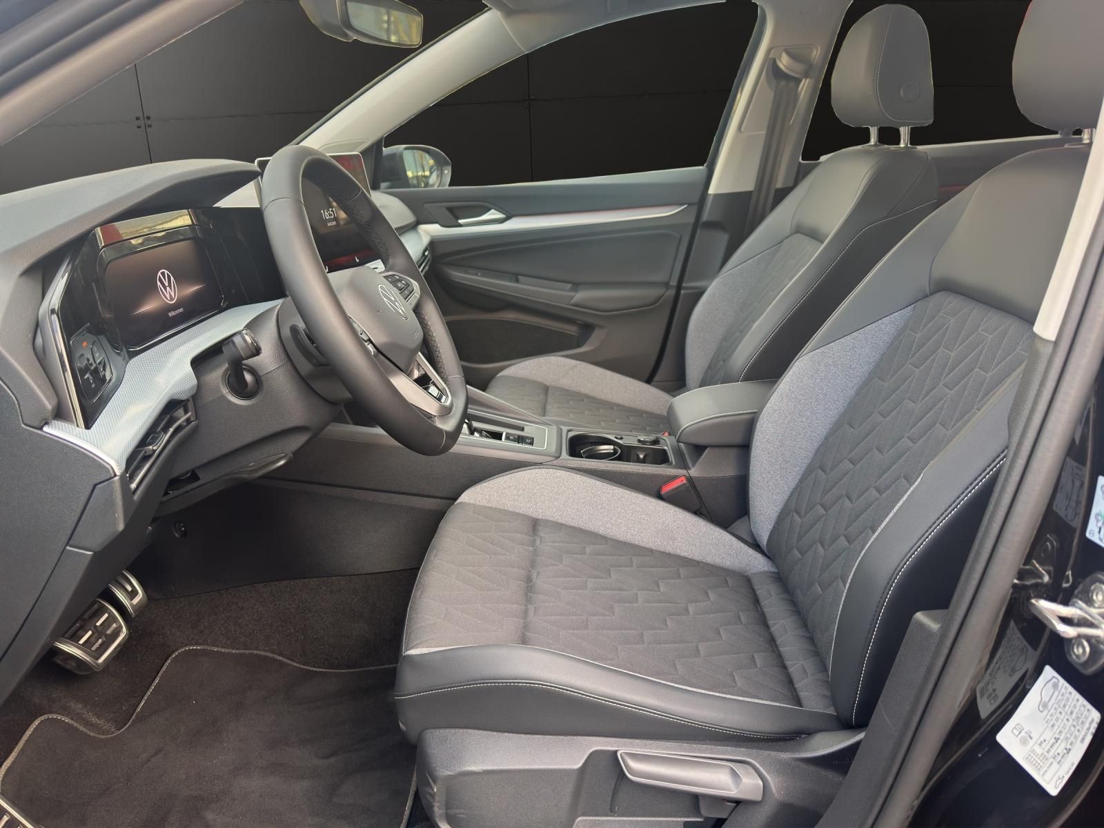 Volkswagen Golf - Bild 10