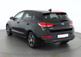Hyundai i30 1.5 Intro Edition LED Navi Sitzheizung DAB - Hyundai i30: Intro