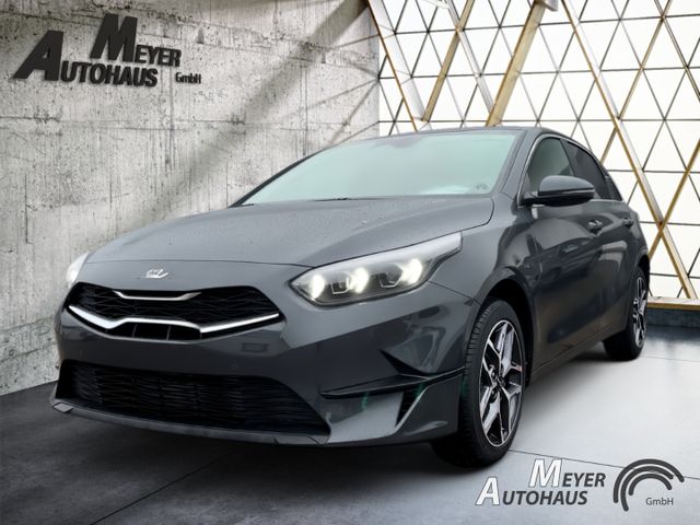 Kia Ceed 1.5 T-GDI 140 PS Ultimate Edition + Style-P