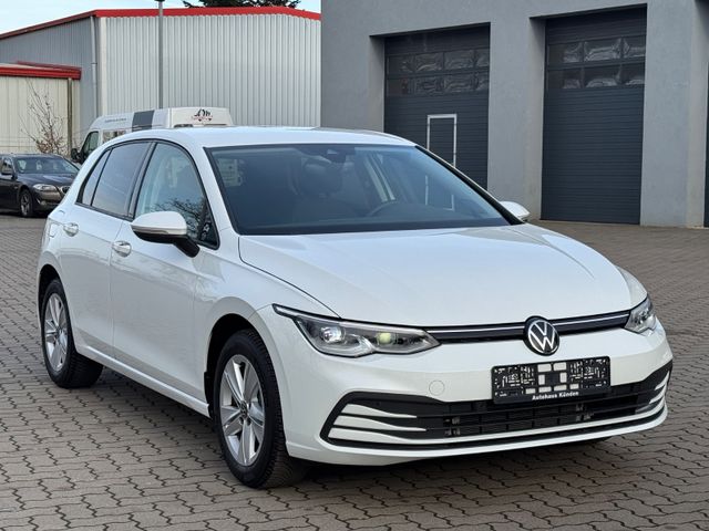 Volkswagen Golf Lim. Life 2.0 TDI °StdHz°IQ-Light°R-Kam°H&K