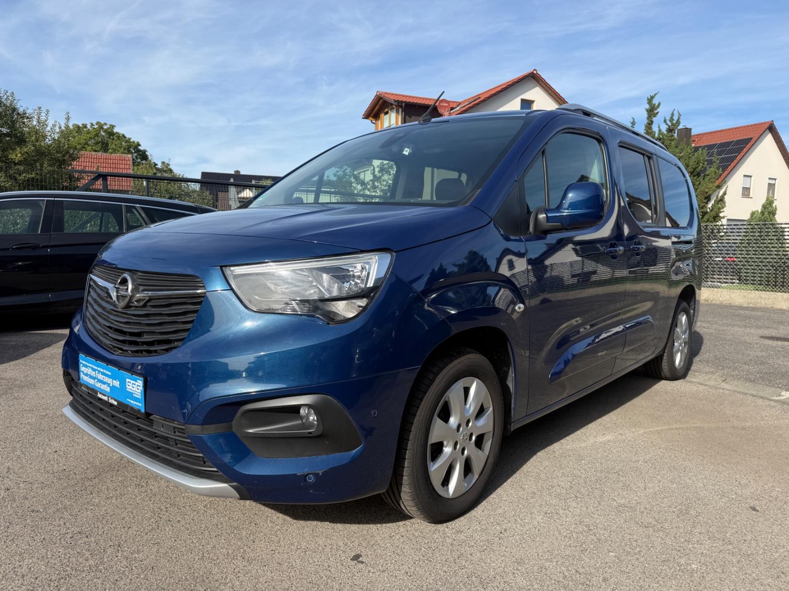 Opel Combo Life Navi Kamera AHK ALU Head-Up Display