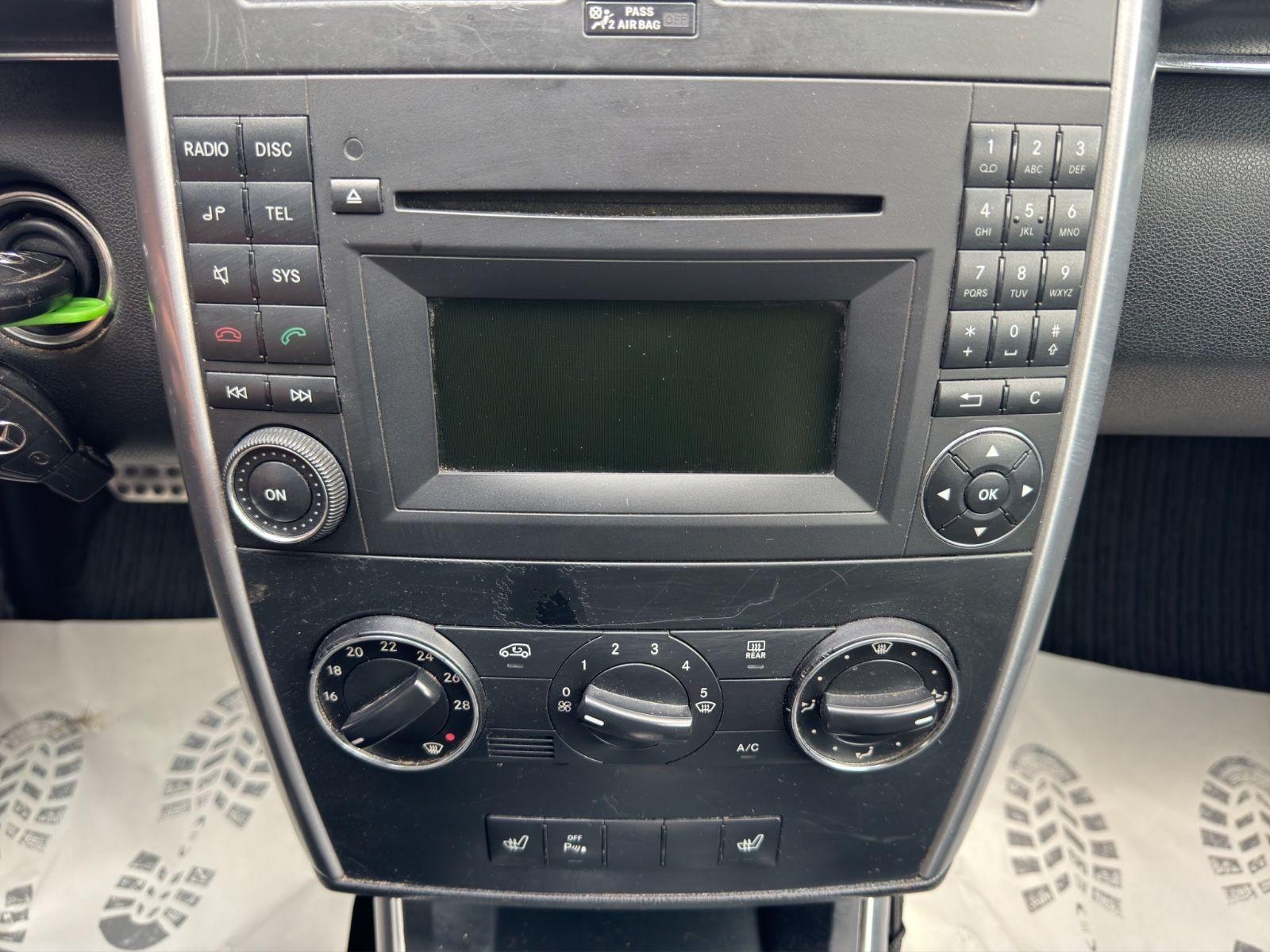 Fahrzeugabbildung Mercedes-Benz B 180 /Klimaanlage/Sitzhz./Tempomat