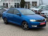 Skoda Rapid 1.4 TSI DSG Elegance Green Tec*8-FACH*SHZ* - Skoda Rapid: Limousine