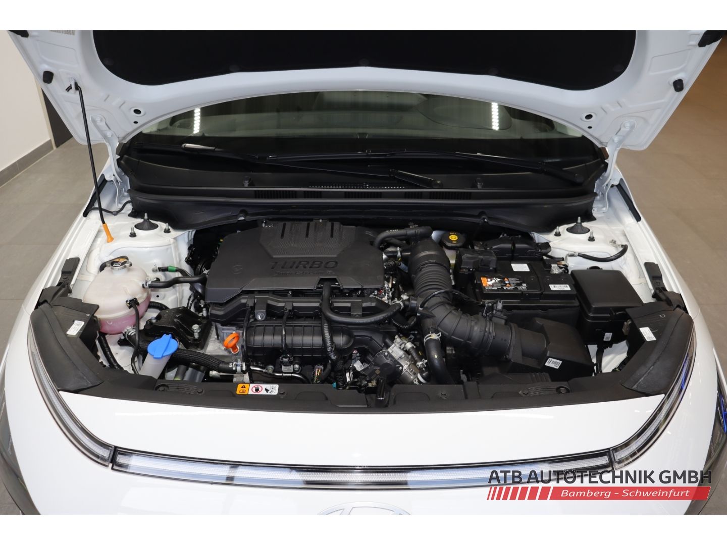 Fahrzeugabbildung Hyundai BAYON MY25 1.0 T-GDI 100 PS 7-DCT 2WD Prime Soun