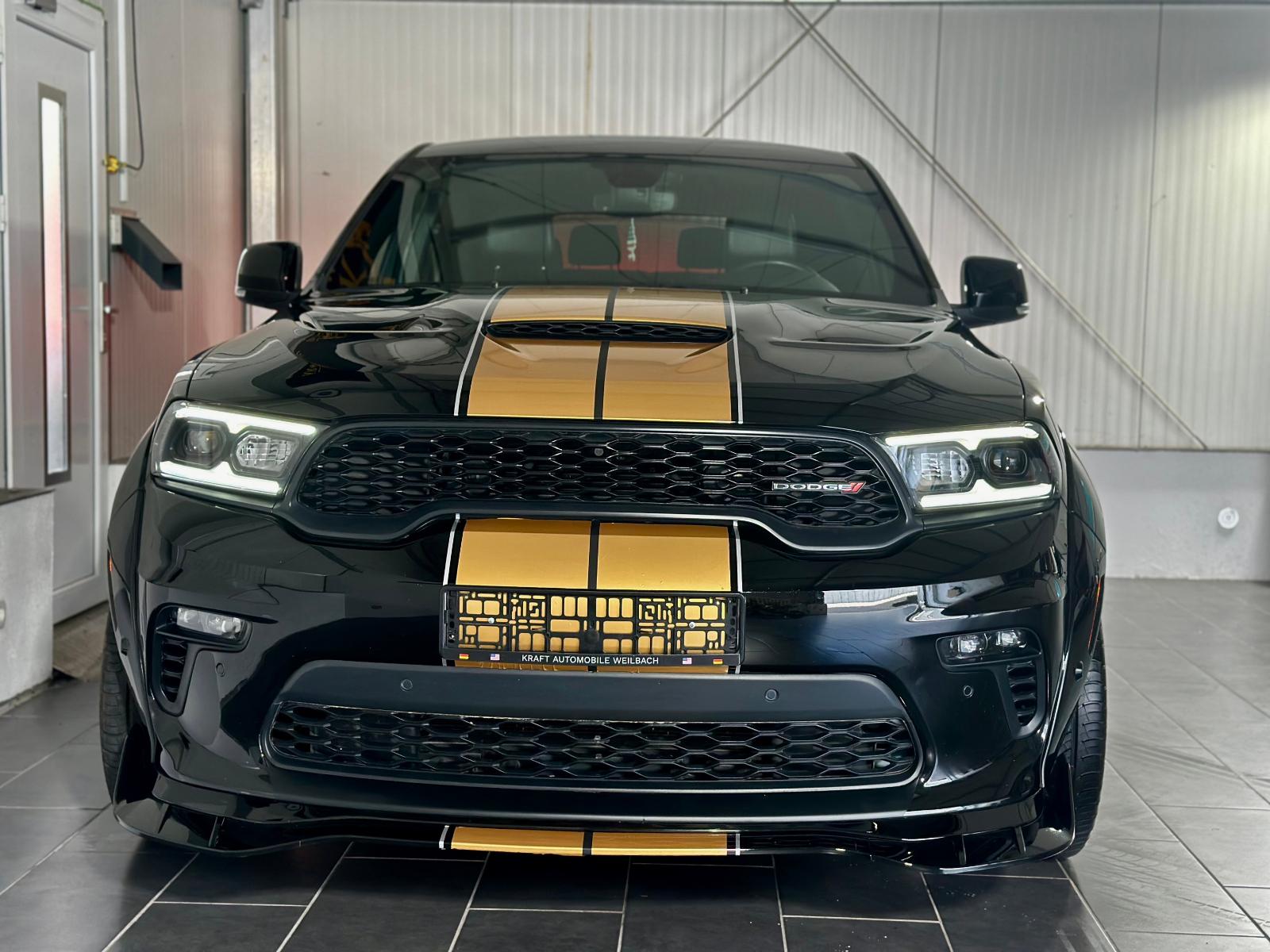 showroom-image-top