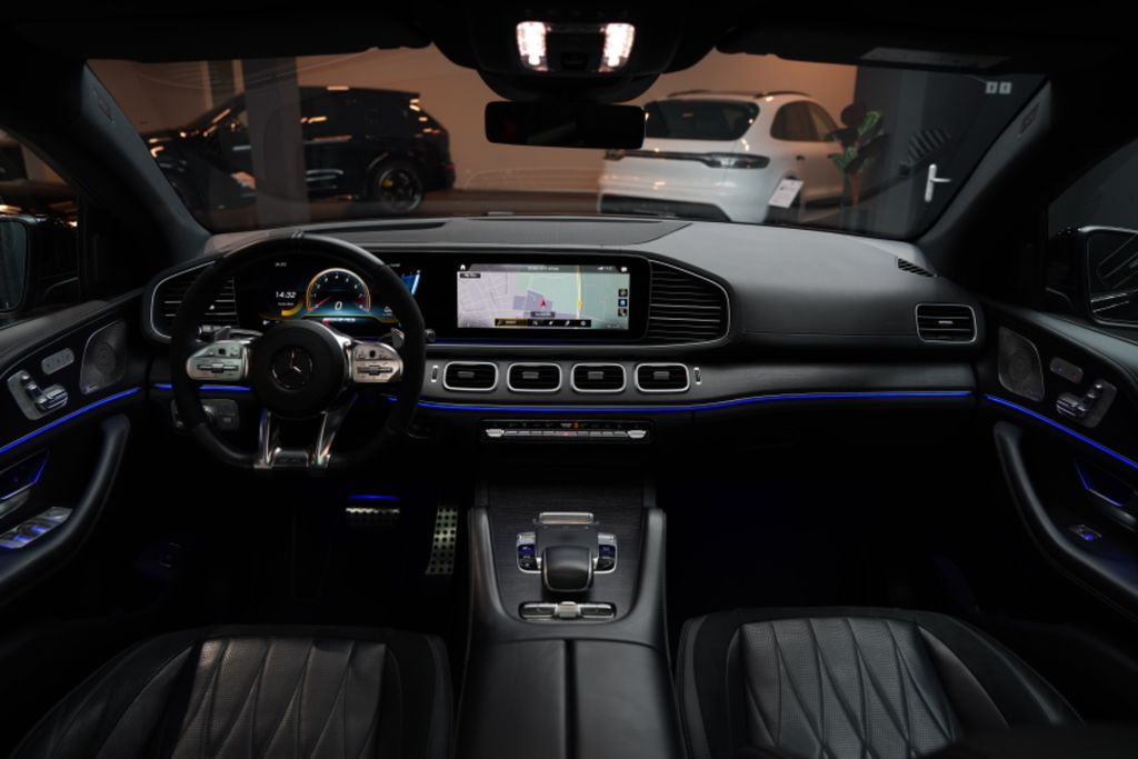 MERCEDES-BENZ GLE 63 S AMG Coupe 4Matic+*PANO*HU*BURM*360*1.HA MERCEDES-BENZ GLE 63 S AMG Coupe 4Matic+*PANO*HU*BURM*360*1.HA