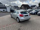 Mercedes-Benz A 180 BlueEfficiency Sitzheizung 8-fach bereift - Mercedes-Benz A 180 in Aachen