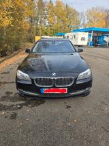 BMW 525d Sportgetr, Head Up, Soundsyst, Große Navi - BMW 525 in Frankfurt (Main)