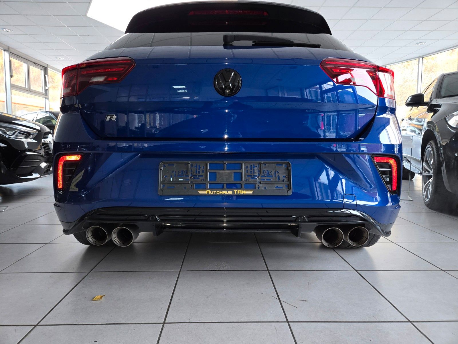 Fahrzeugabbildung Volkswagen T-Roc R 4Motion