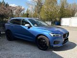 Volvo XC60 D5 AWD R Design Geartronic R Design - Volvo XC60 mit Diesel-Antrieb: Alcantara