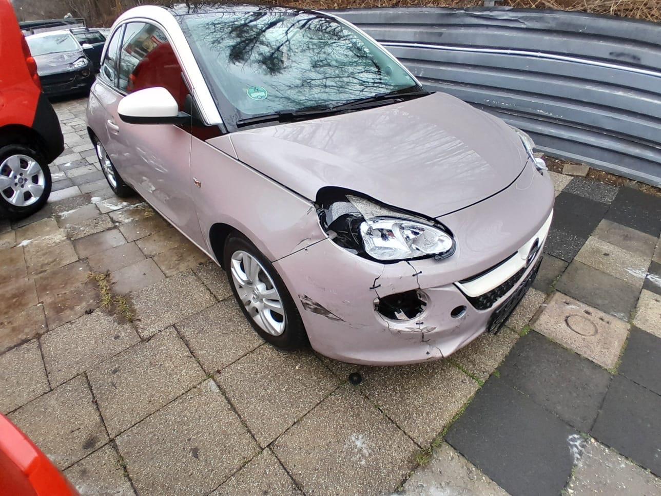 Opel Adam Slam "Euro 6/Panorama/Klima"