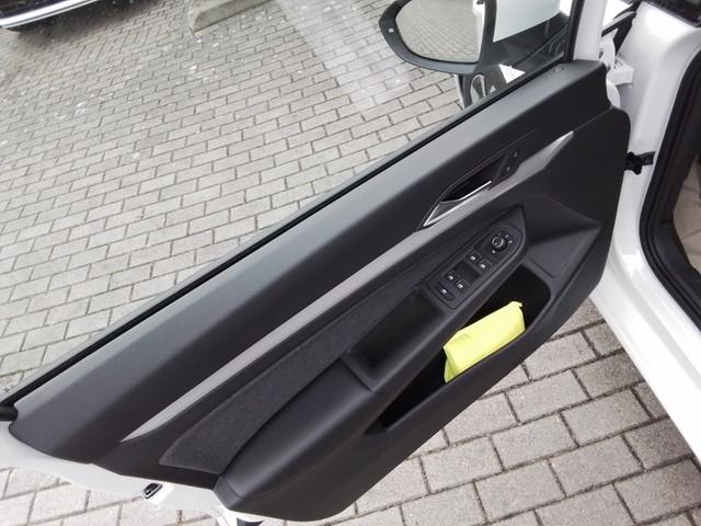 Volkswagen Golf VIII Move Climatronic Kamera LED SH, миниатюра 19