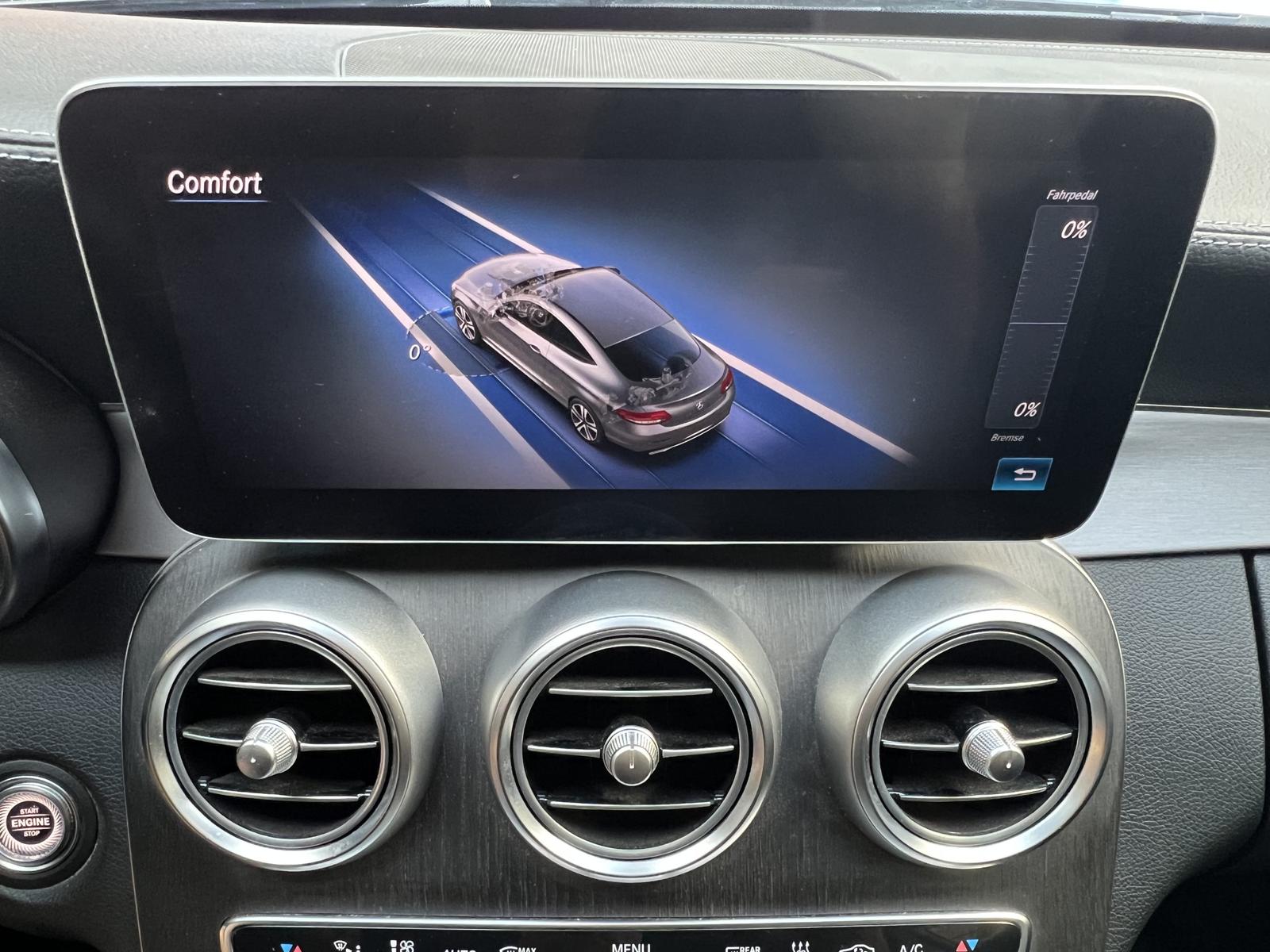 Mercedes-Benz 300 C C300d 4Mat AMG-Line Panorama DAB Standheizung, миниатюра 30