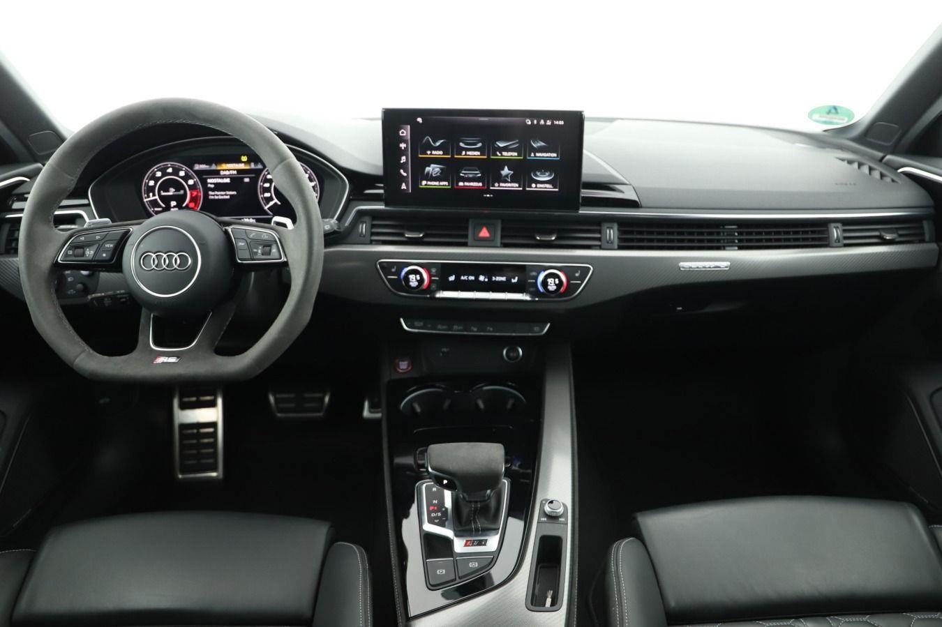 Audi RS4 - Bild 10